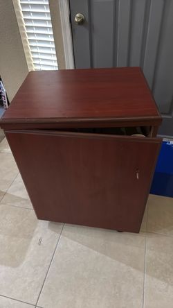 Sewing machine Wood Cabinet with Door