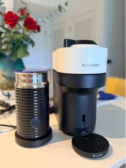 Nespresso Coffe Maker
