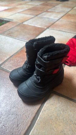Snow shoes
