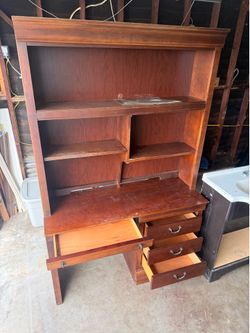 Broyhill desk and hutch