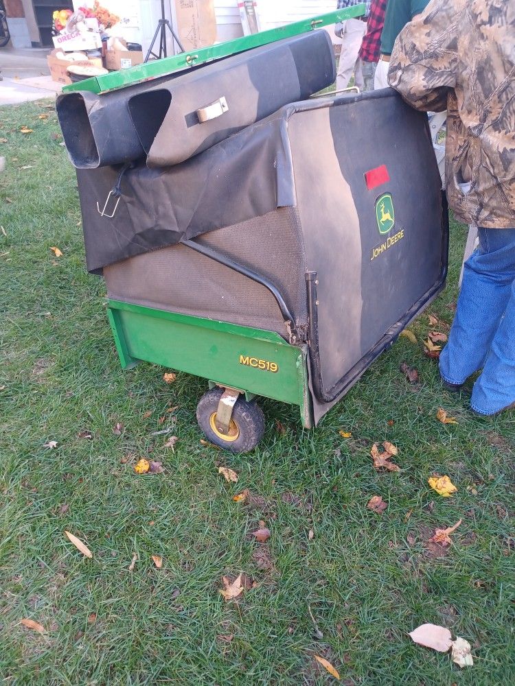 John Deere Mc519 Leaf Bagger Retail $1,500