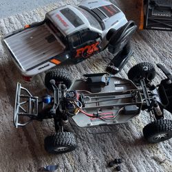 Traxxas Slash 3s 