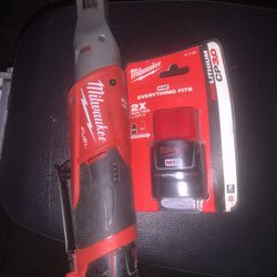 Milwaukee 1/2 Ratchet And Extra Battery 
