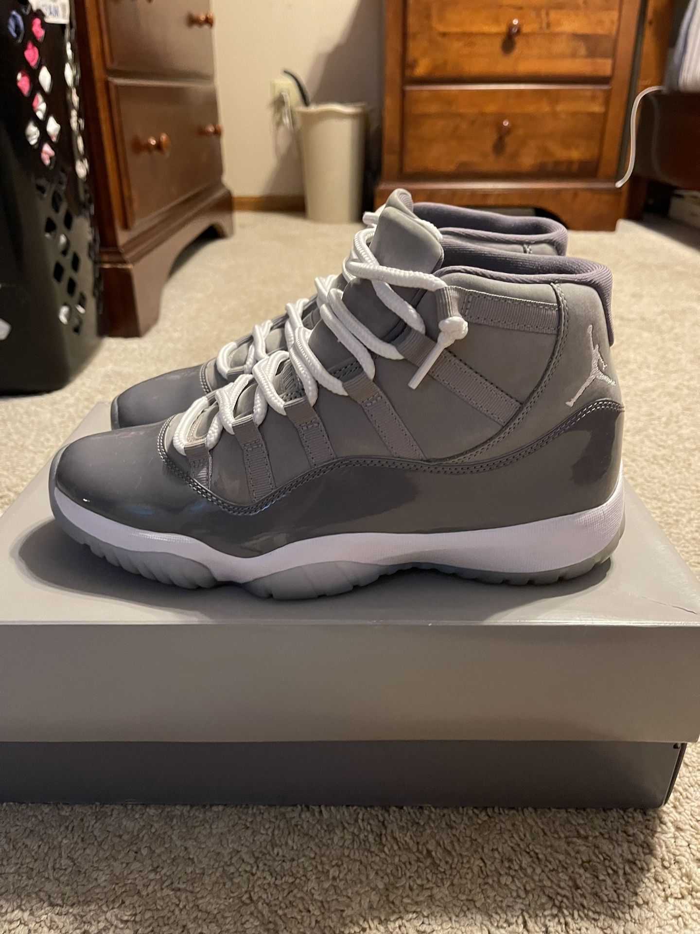 Jordan 11 Cool Grey size 9.5