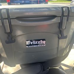 Grizzly Cooler 