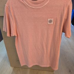 Stone island t shirt size M