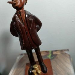 VINTAGE WOODEN STATUE FIGURINE - MADE IN ITALY 9"×5"