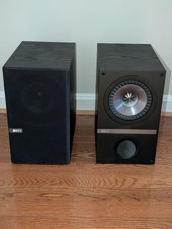 KEF Q100 Bookshelf Speakers Pair
