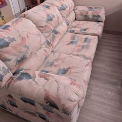 Free Couch With Pullout Bed