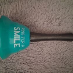 Used Bell, Decor 