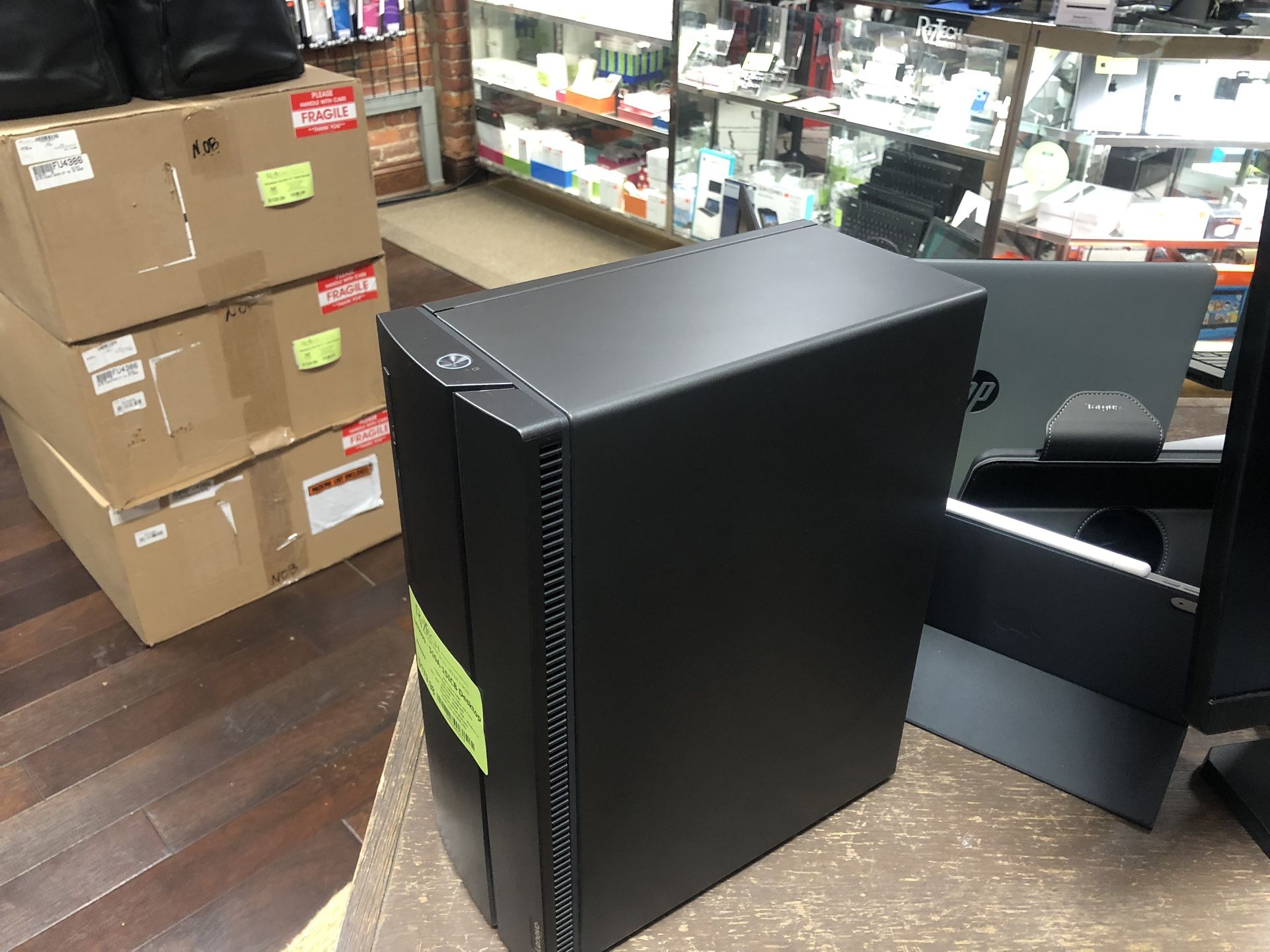 Lenovo 510A Desktop - i5 | SSD | WiFi | Windows 11 $179.98