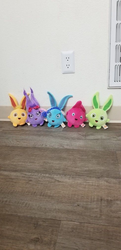 5 Plush Toys Cartoon Sunny  Bunnies All for 