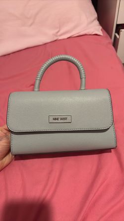 NINE WEST CROSSBODY PURSE