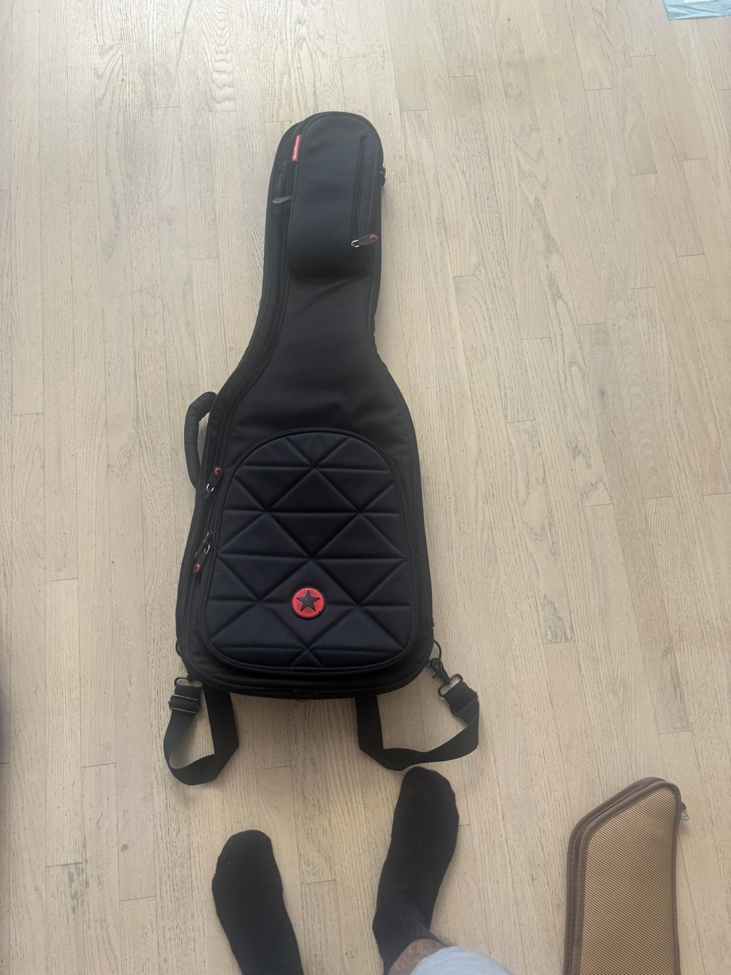 MONO M80 Guitar Gig Bag – Excellent Condition
