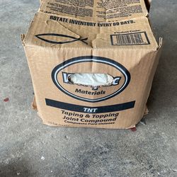 TNT Taping & Topping Joint Compound