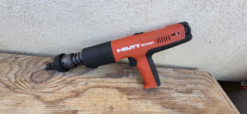 Hilti Dx351 Concrete Gun Tool Good Condition 