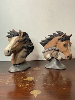 Ceramic Horse Bust And Mare With A Foal Statue Great Decorative Pieces 