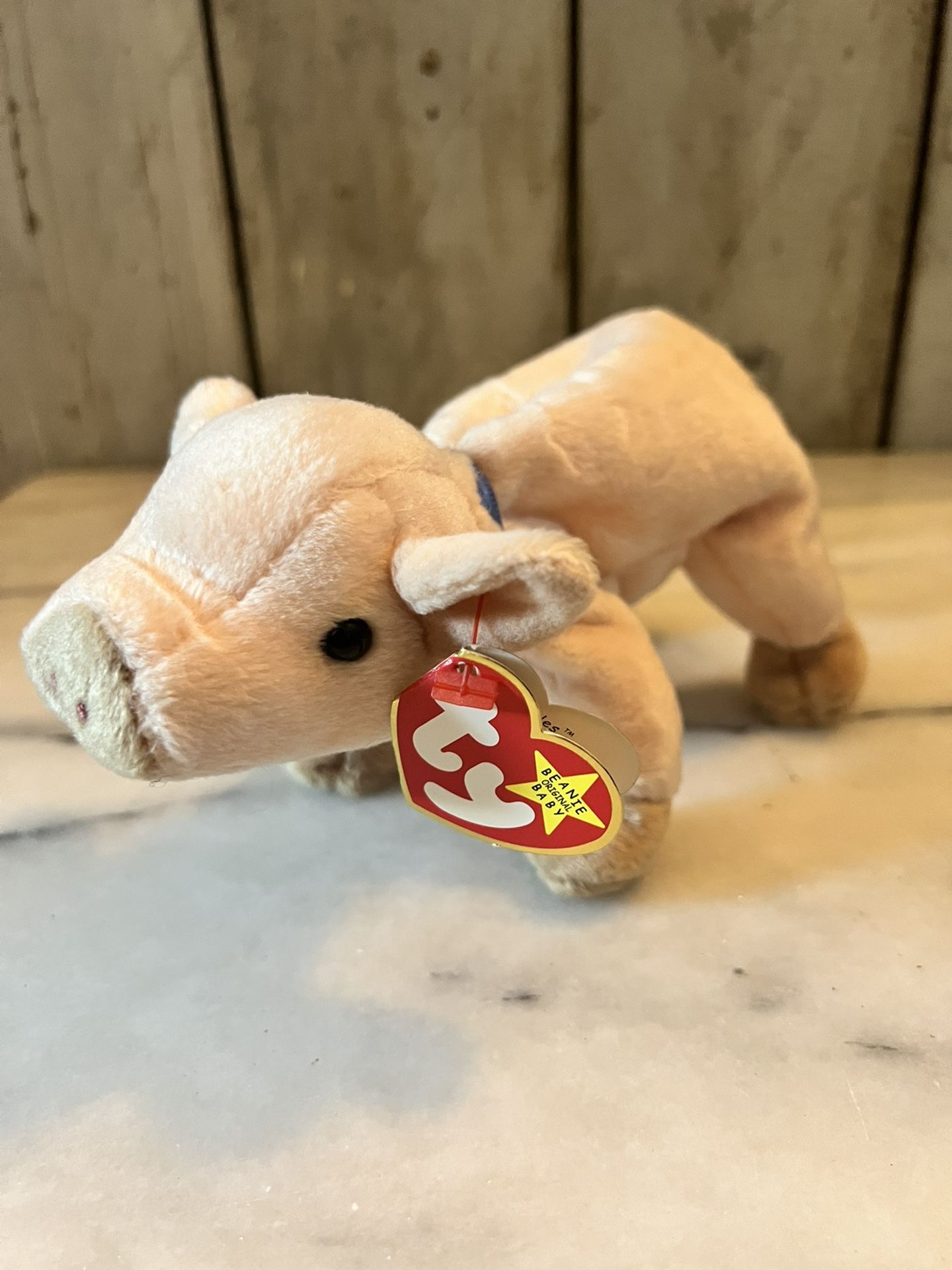 TY Beanie Babies Knuckles The Pig MINT w/ Tag 1999
