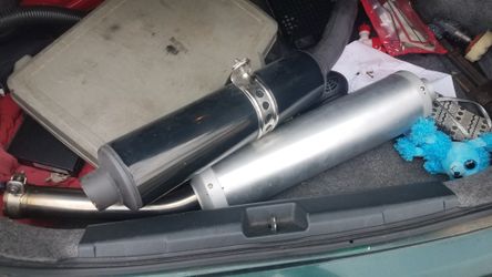 R6 factory muffler and yrf600r factory muffler.