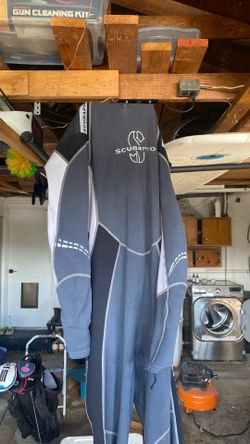 Free Wetsuit