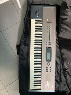 Electric piano Korg N365