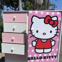 Large Pacoima Hello Kitty wardrobe