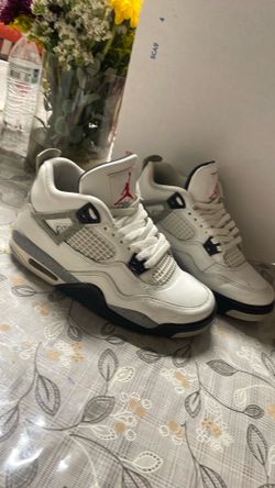 Jordan 4s OG White
