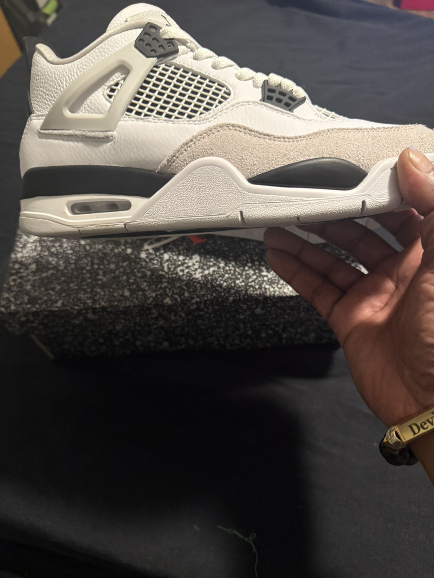 Jordan 4 Retro - Military Black