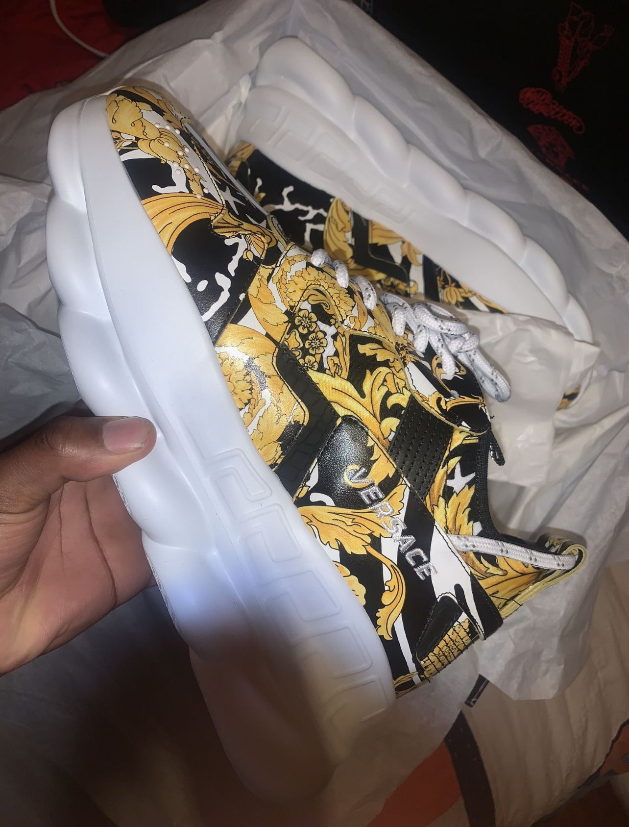 Versace Chain Reaction