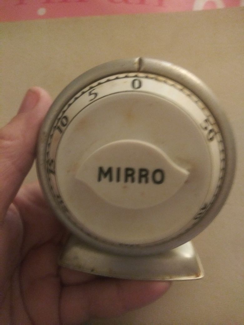 Vintage mirro kitchen timer