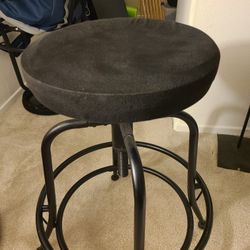 3 Industrial Bar Stools Adjustable & Swivels 