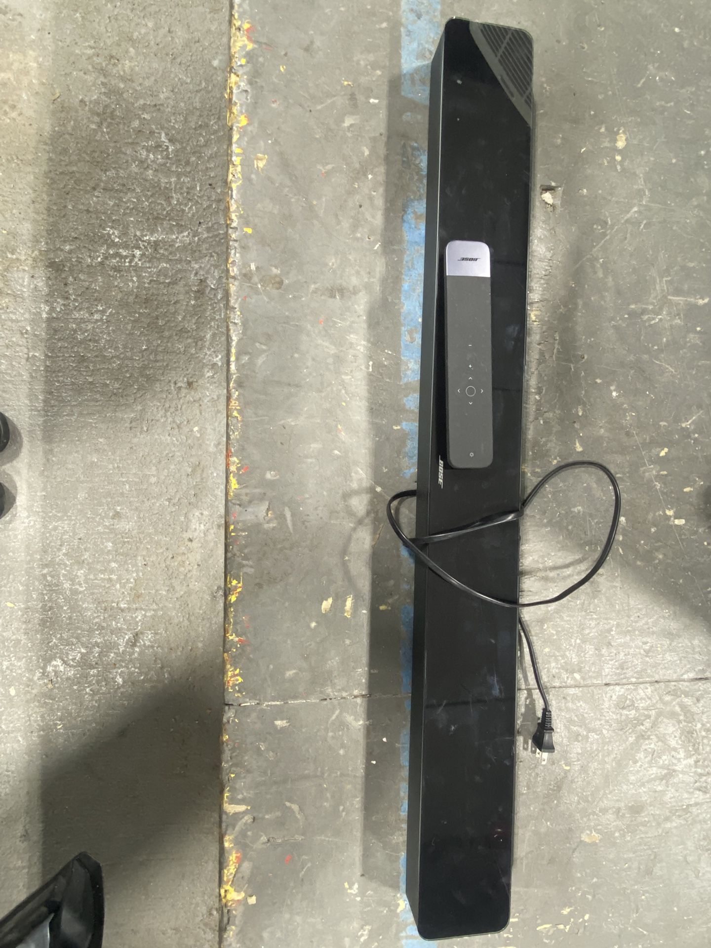 Bose Sound Bar With Remote