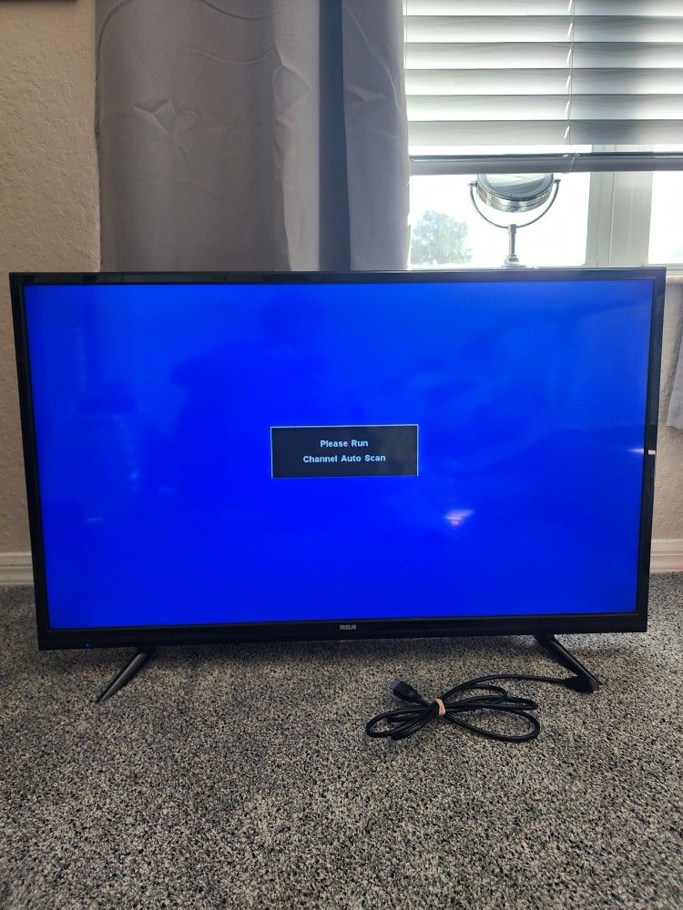 40 Inch RCA TV