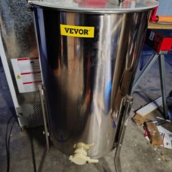 Vevor 3 Frame Honey motorized Extractor
