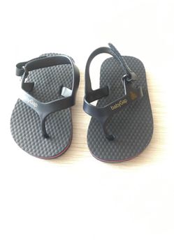 Gap baby sandals