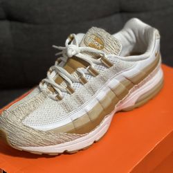 Wmns Nike Air Max 95 Zen