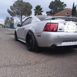 2004 Ford Mustang