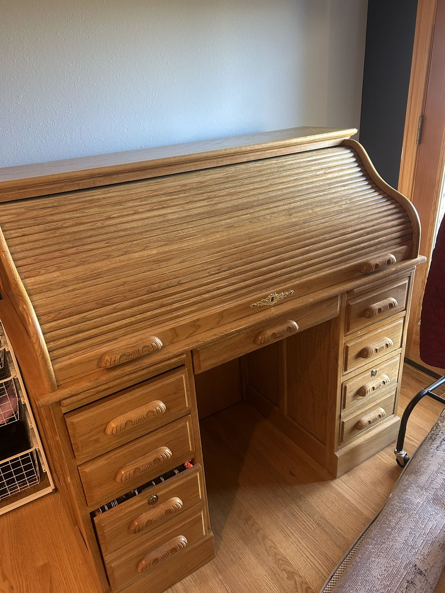 Free Roll Top Desk Antique