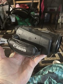 Canon HFG 40 camcorder