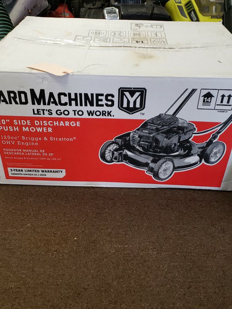 NEW Yard Machines 20" Push Lawnmower 125cc