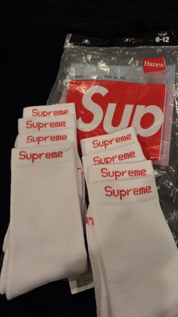 Supreme Socks