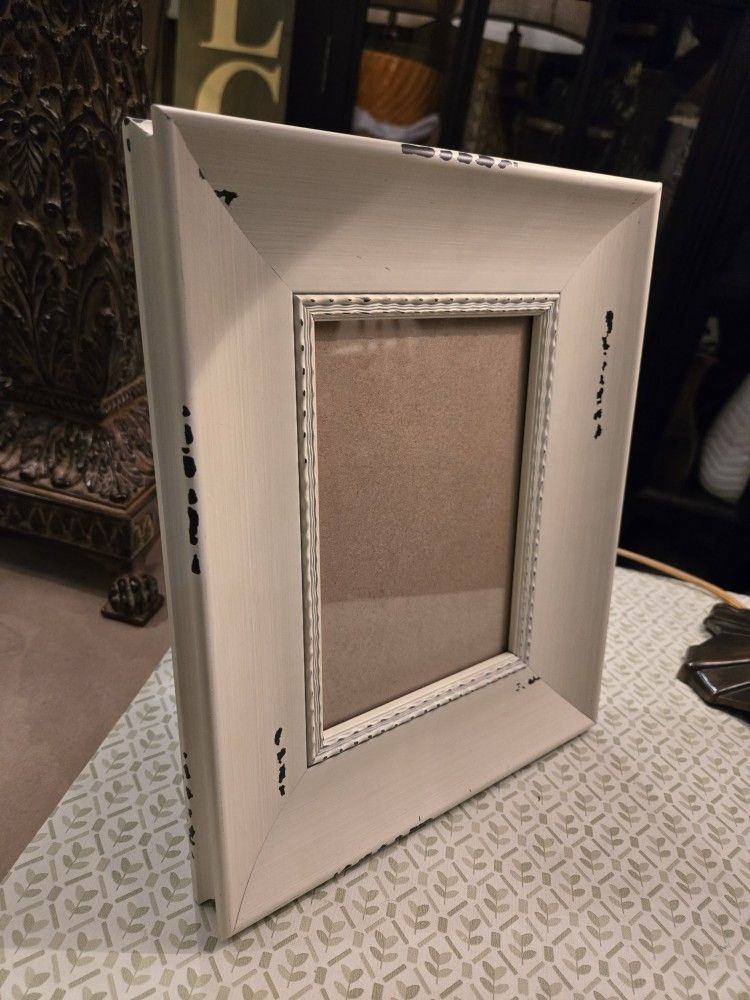 12x9 Distressed Wall Mount Picture Frame