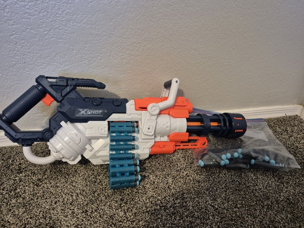 XSHOT Excel Crusher Chain Gun With 59 Darts