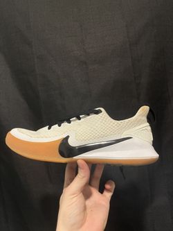 Nike Mamba Focus Size 8.5M