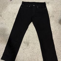 black  levis (best offer)
