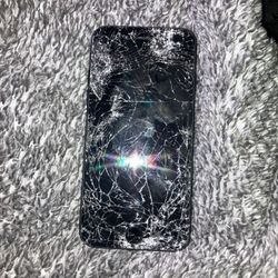 iPhone 7 Unlocked For Parts Only