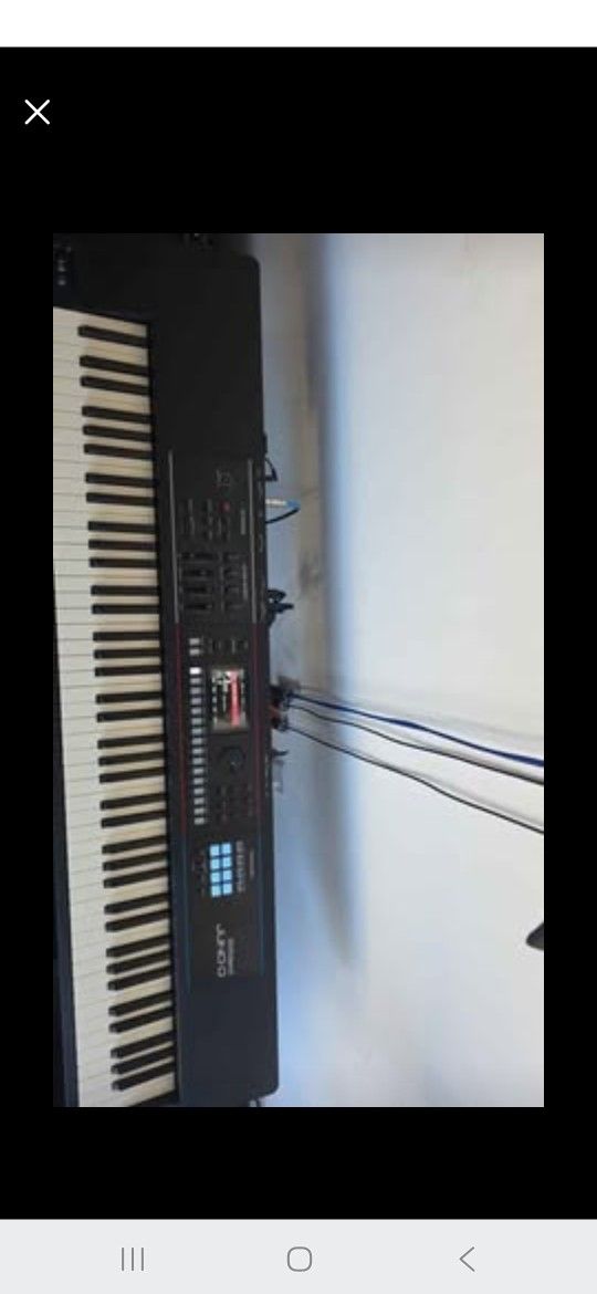 Roland Juno D8  Synthesizer Keyboard