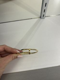 New 18kt gold Cartier bracelet 32.2 grams 