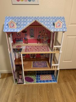Doll House