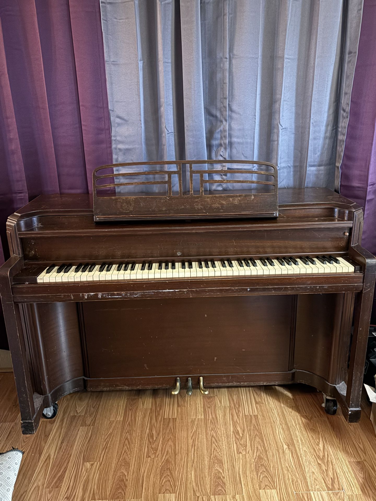 Antique Piano